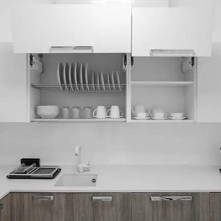 Seafront Elegance With Pool Apartman *